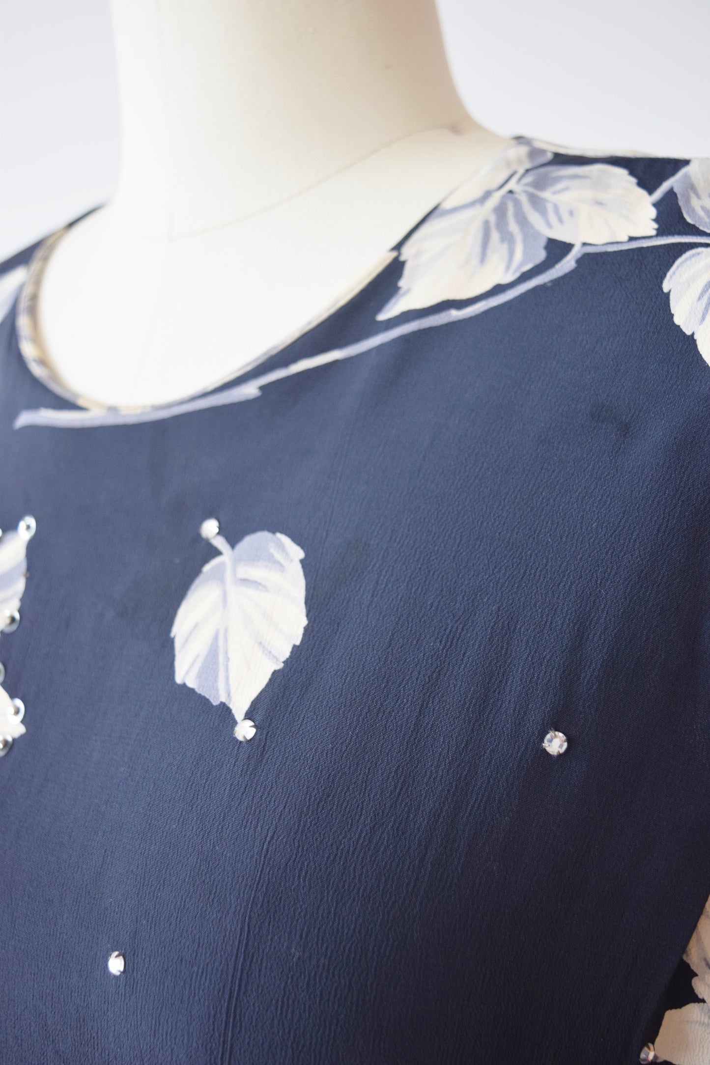 1940s Rose Print Rayon Peplum Blouse | M