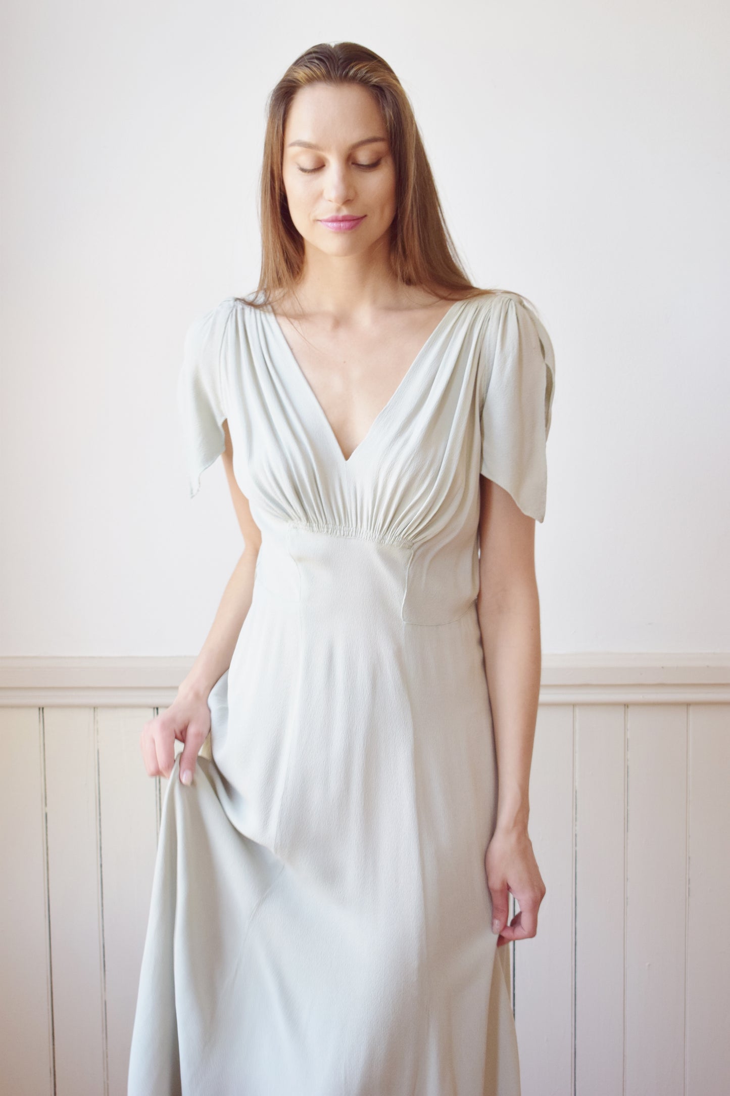 Late 1930s Dove Grey Rayon Dress | M