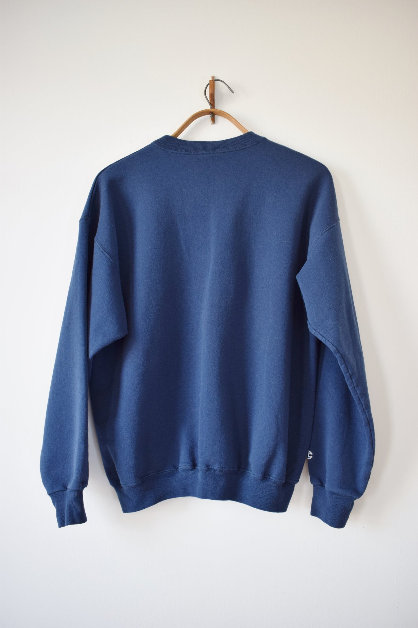 Navy Blue Champion Crewneck | L/XL