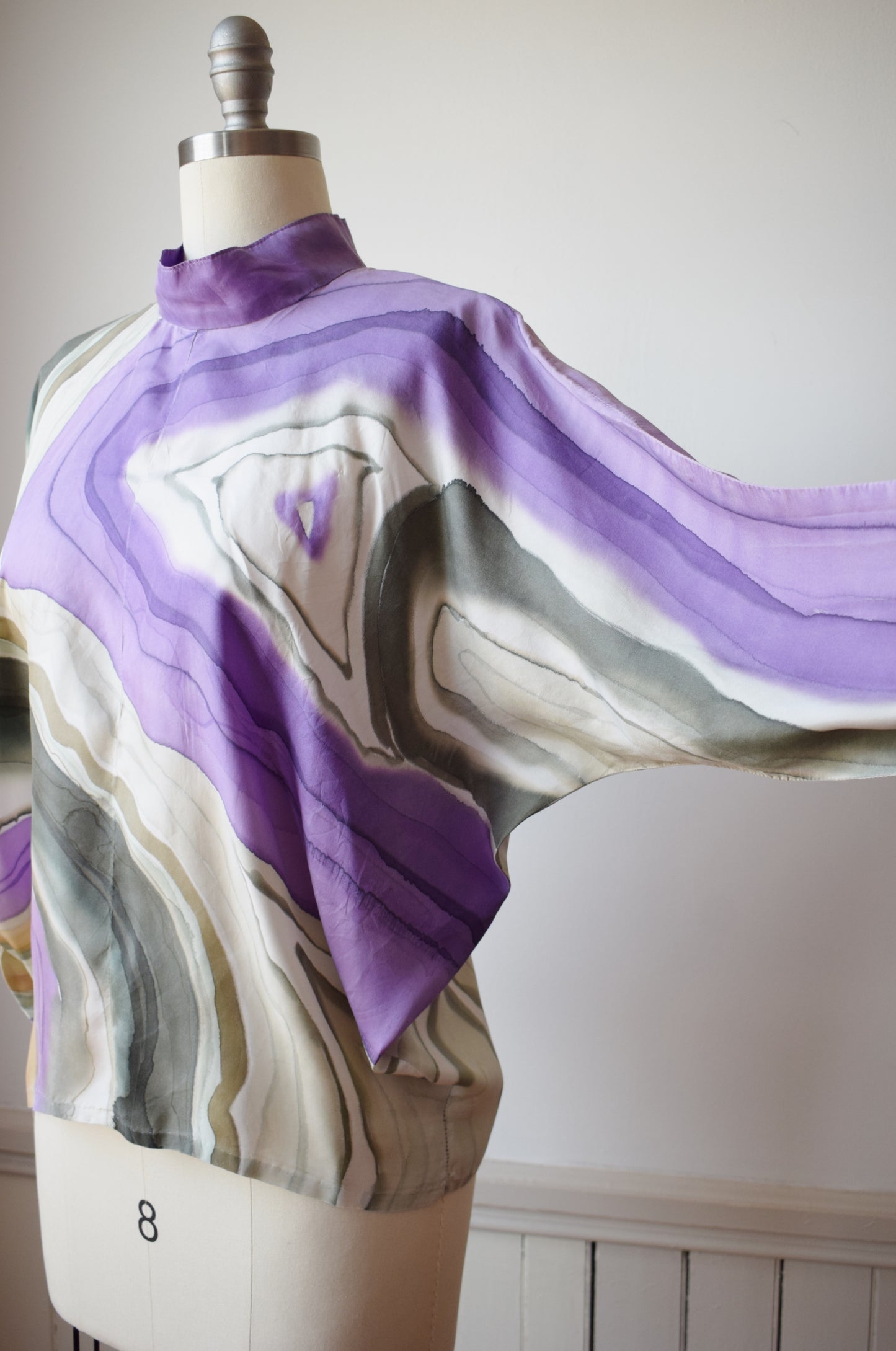 Vintage Painted Silk Geode Top | OS