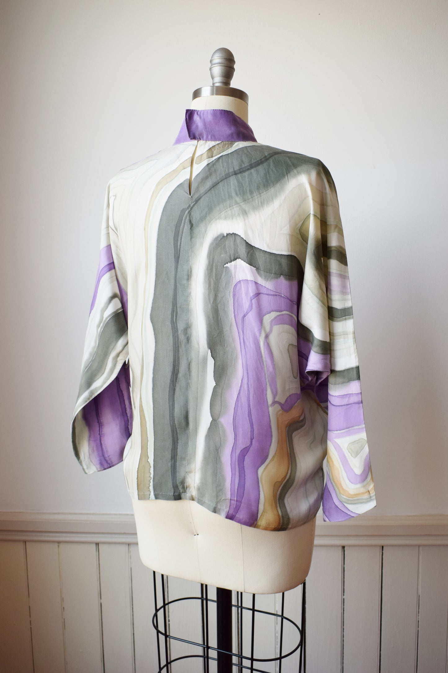 Vintage Painted Silk Geode Top | OS