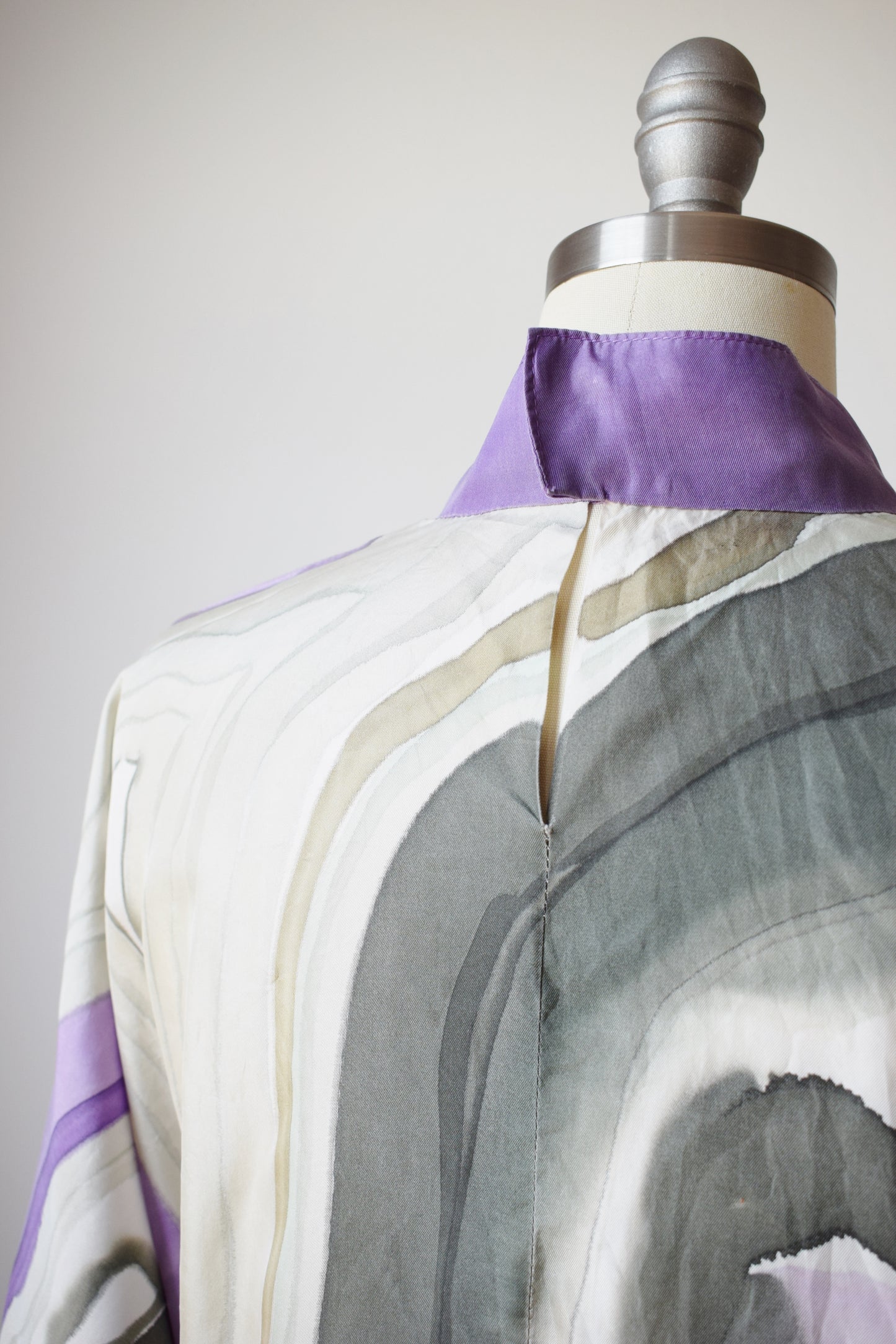 Vintage Painted Silk Geode Top | OS