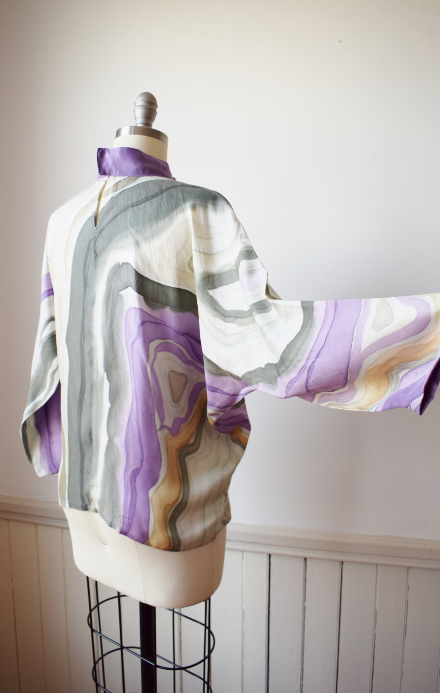 Vintage Painted Silk Geode Top | OS
