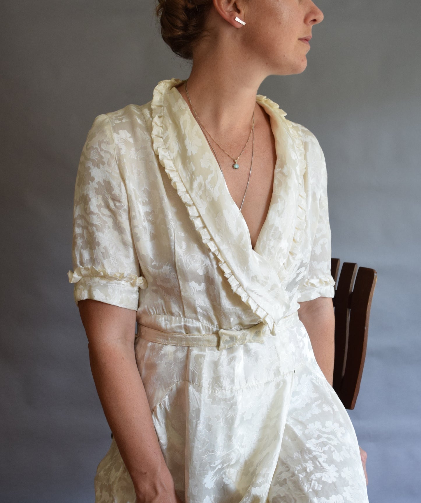 1940s Cream Satin Wrap Dress(ing Gown)