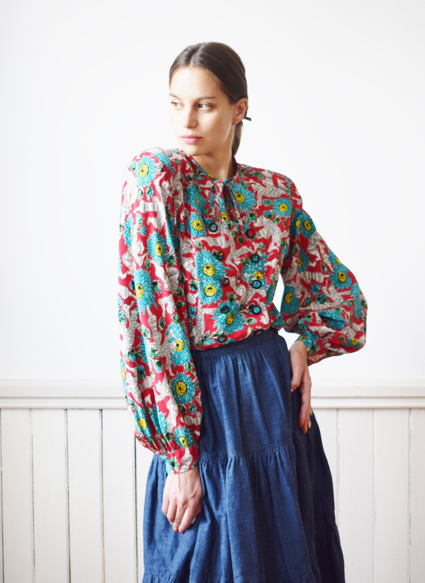 1940s Novelty Print Lantern Sleeve Blouse | M/L