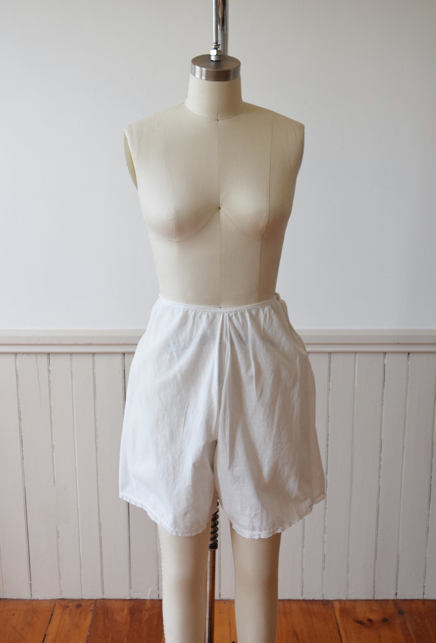 Antique Cotton Shorts / Bloomers