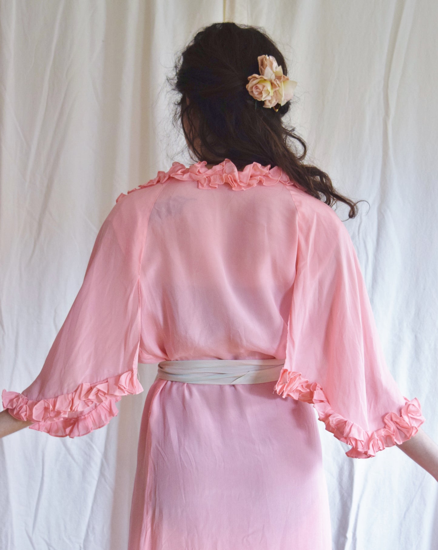 1930s Pink Ruffled Wrap Dress / Dressing Gown with Blue Sash