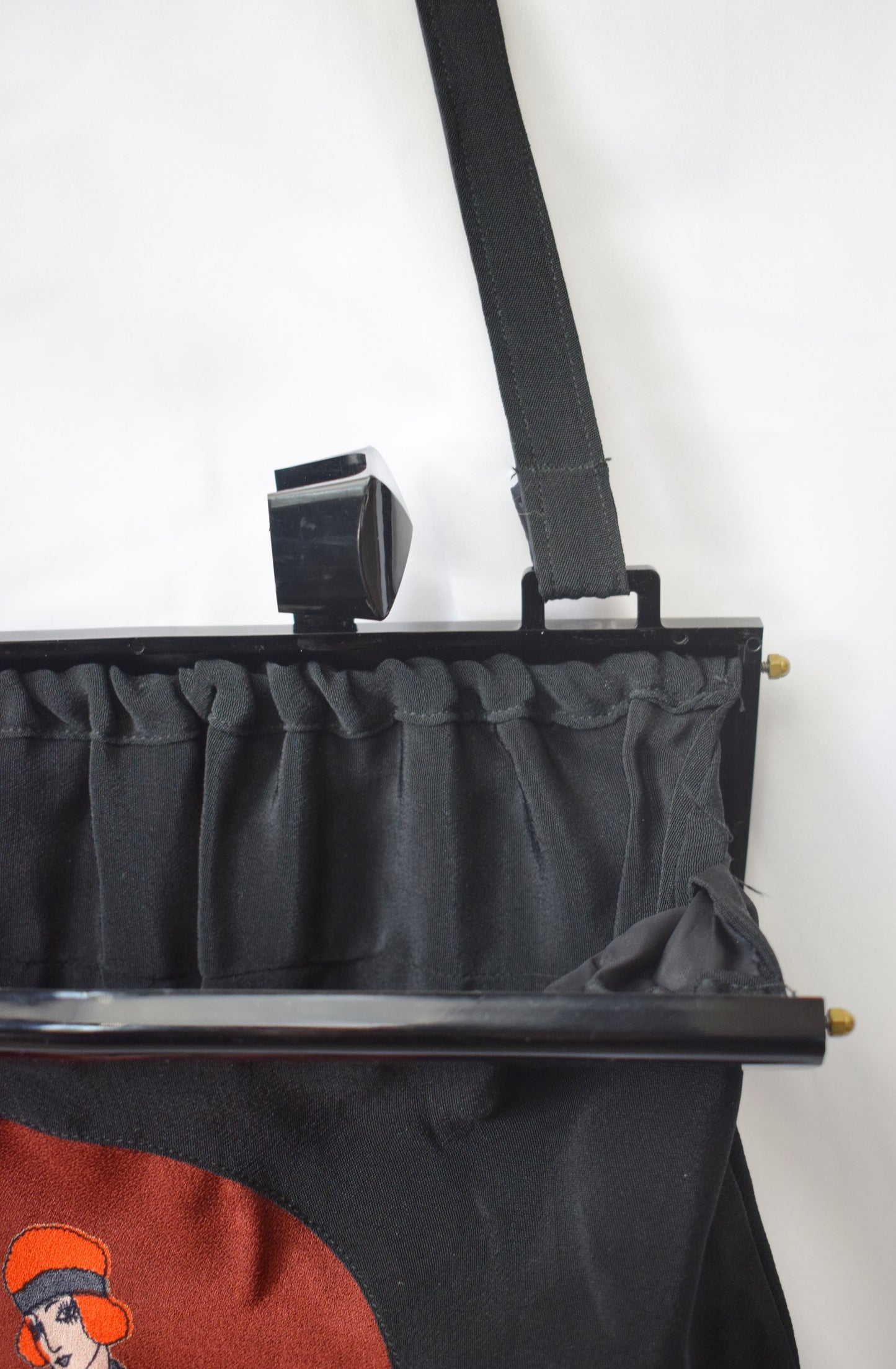 Vintage Deco-Style Purse with Flapper
