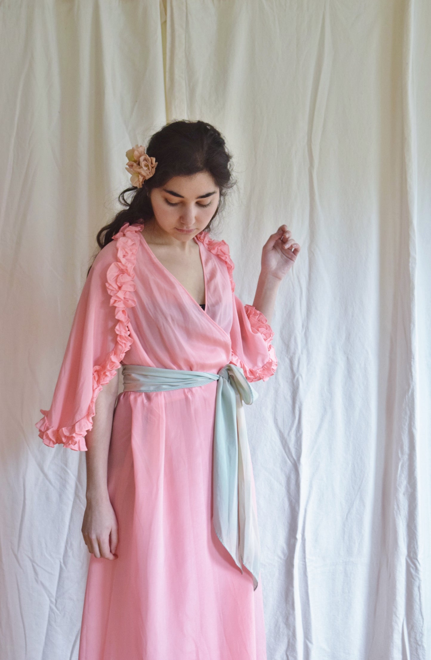 1930s Pink Ruffled Wrap Dress / Dressing Gown with Blue Sash