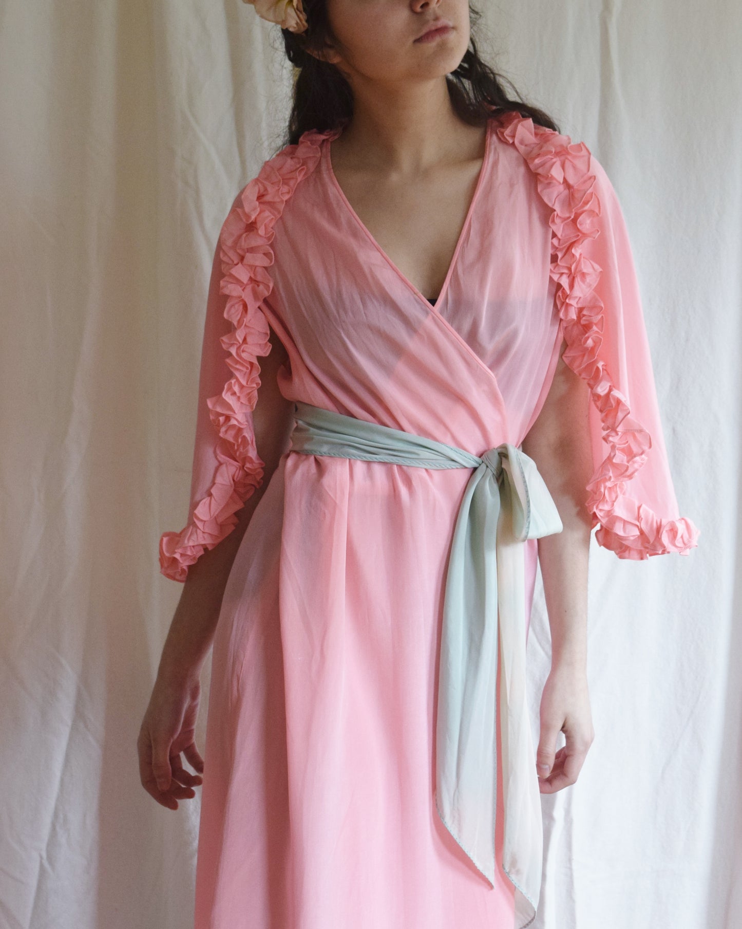 1930s Pink Ruffled Wrap Dress / Dressing Gown with Blue Sash