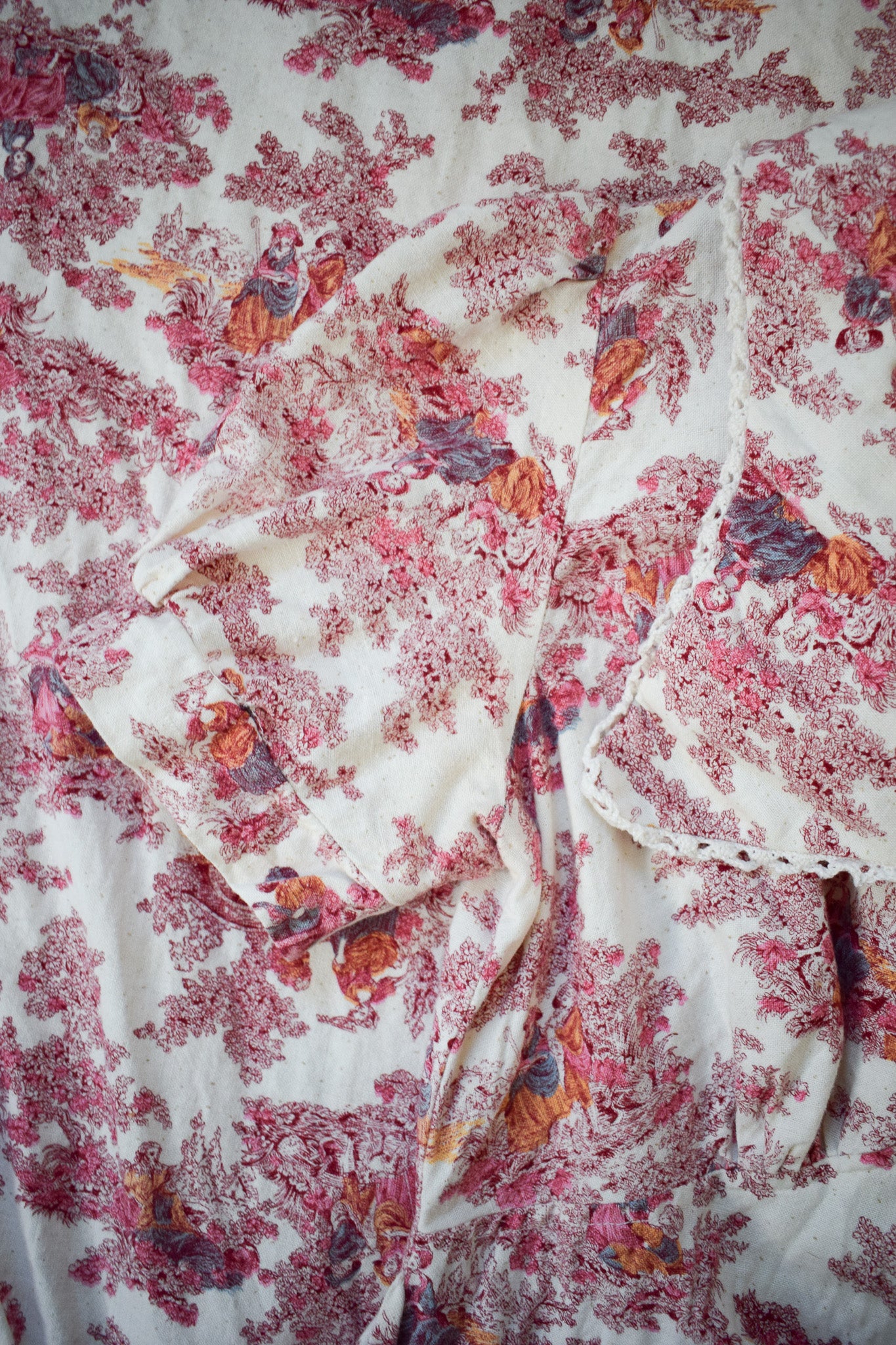 1970s Pastoral Print Maxi Dress | XS