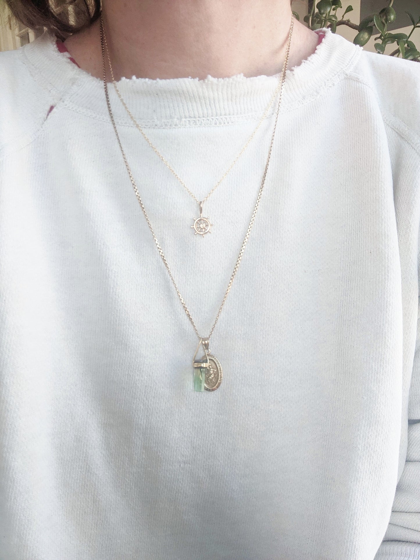 Vintage 14kt Gold Ship's Wheel Charm | Pendant
