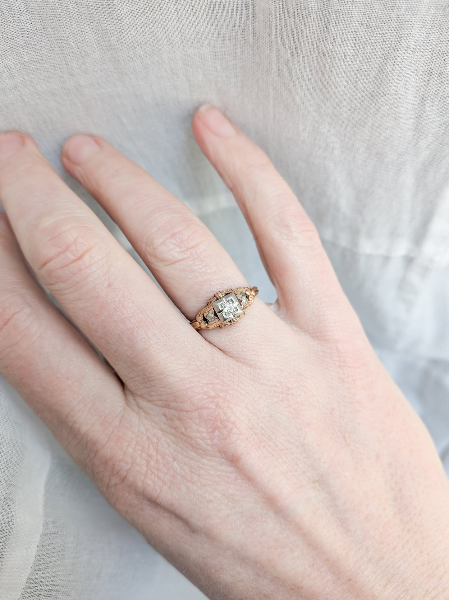 Vintage 1930s/40s 14kt Gold and Diamond Ring | US 5.75