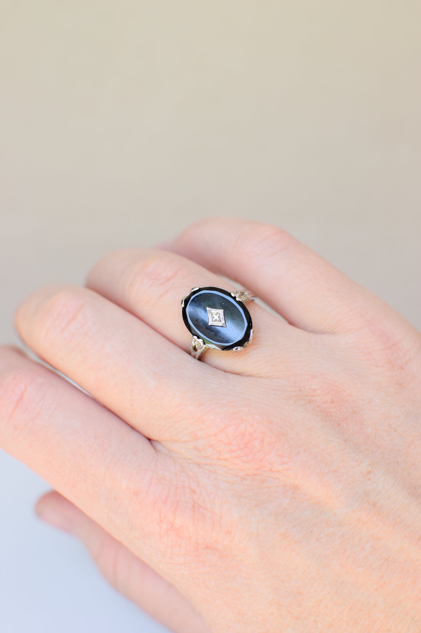 Antique 14kt White Gold, Onyx and Diamond Ring | US 6 3/4