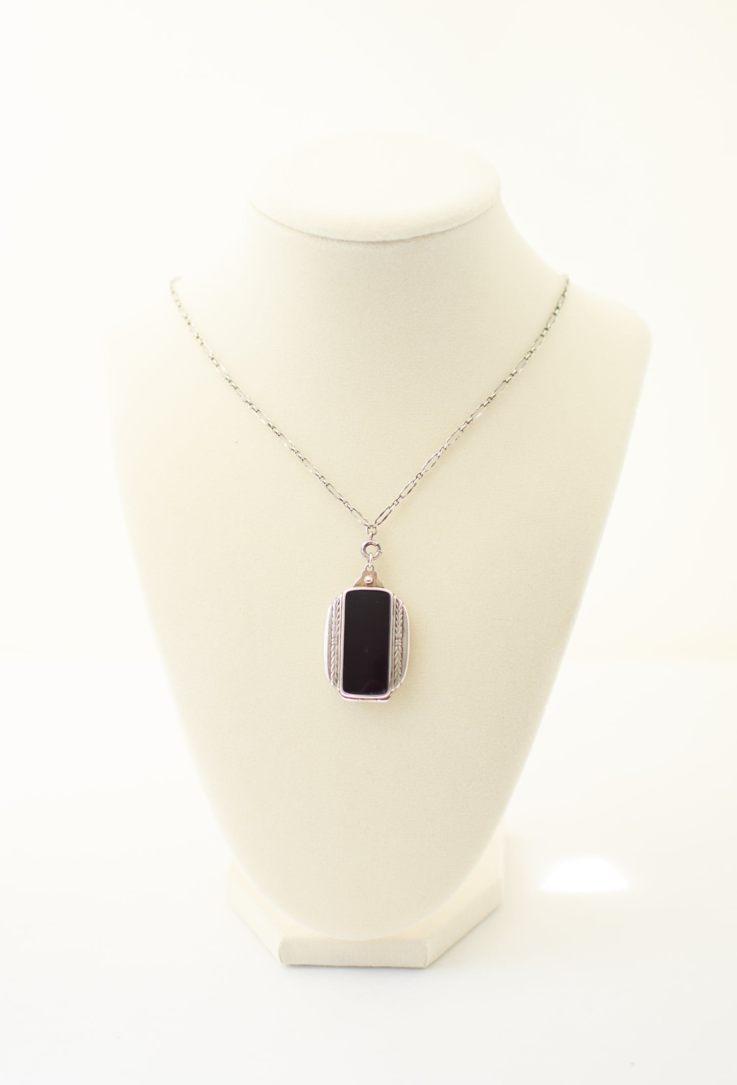 Vintage 1940s Sterling and Enamel Locket