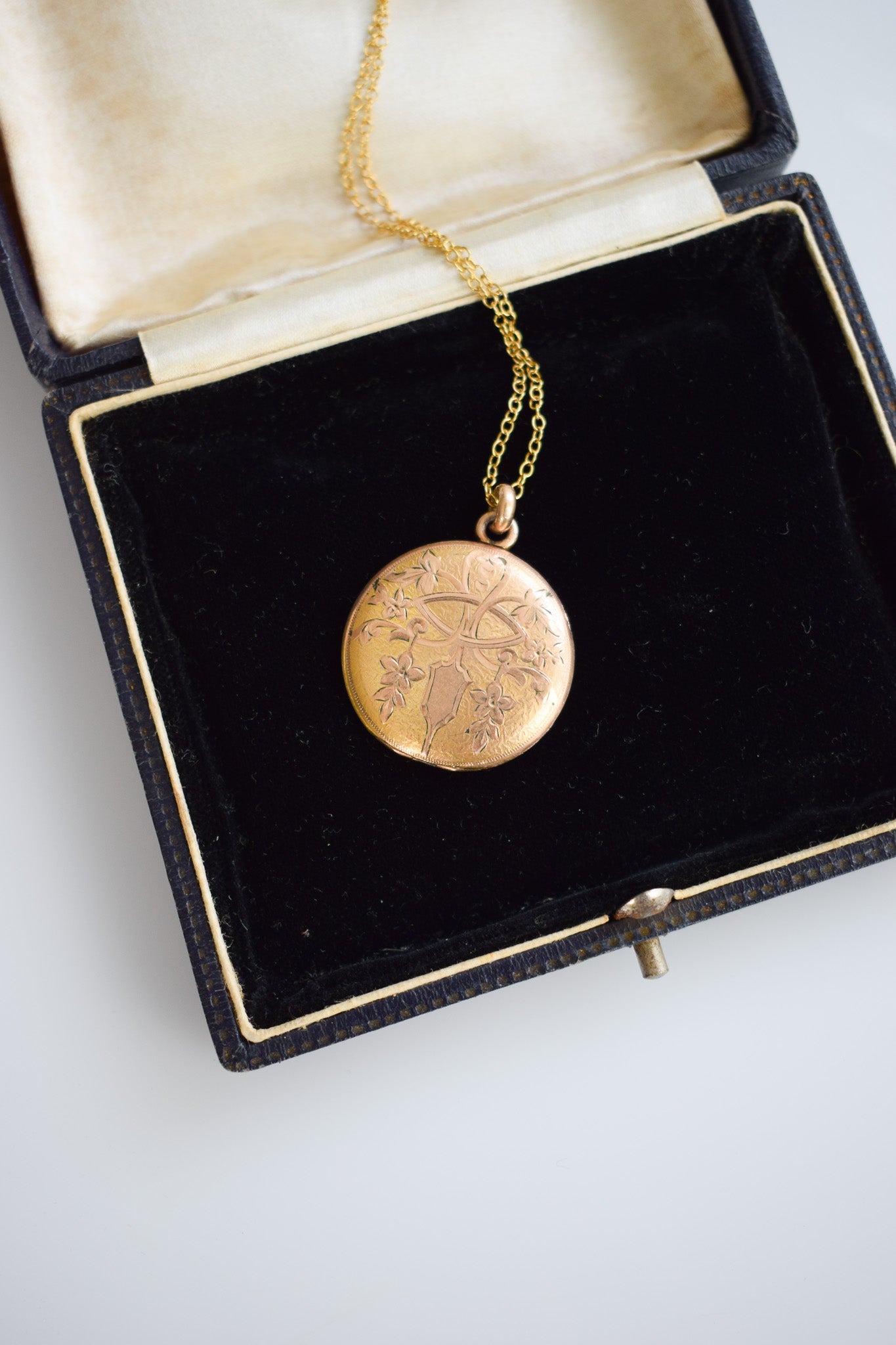 Antique Gold-Fill Photo Locket