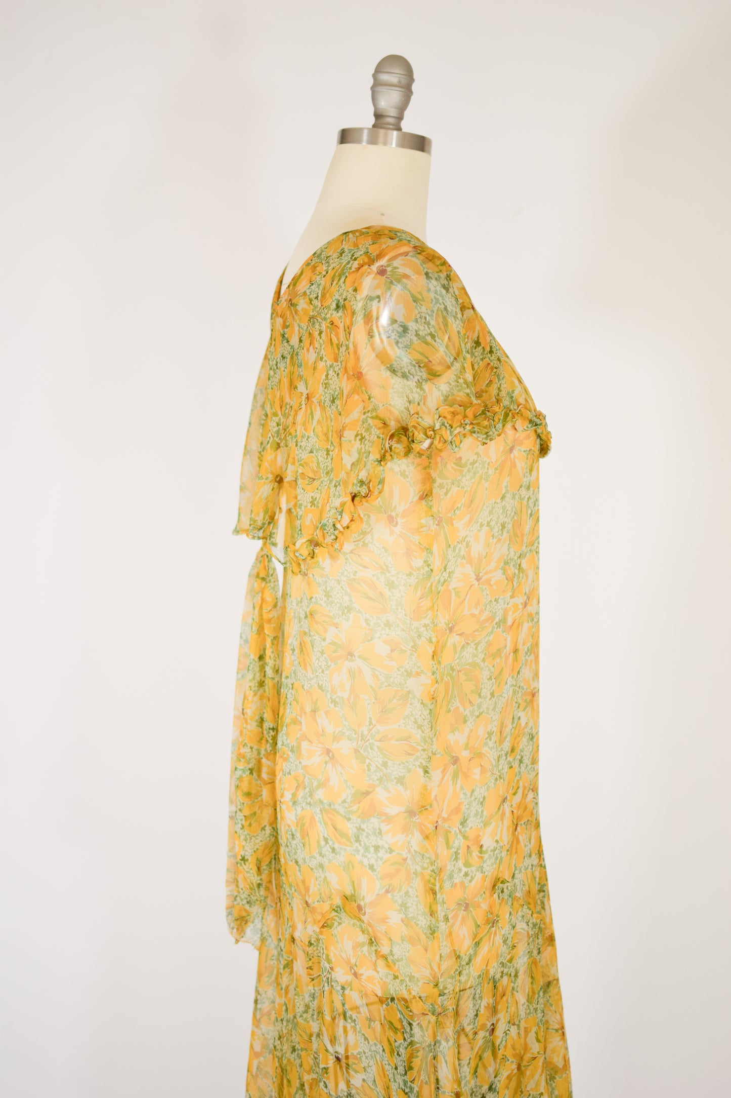 Antique 1920s/30s Tissue Silk Floral Gown | S/M