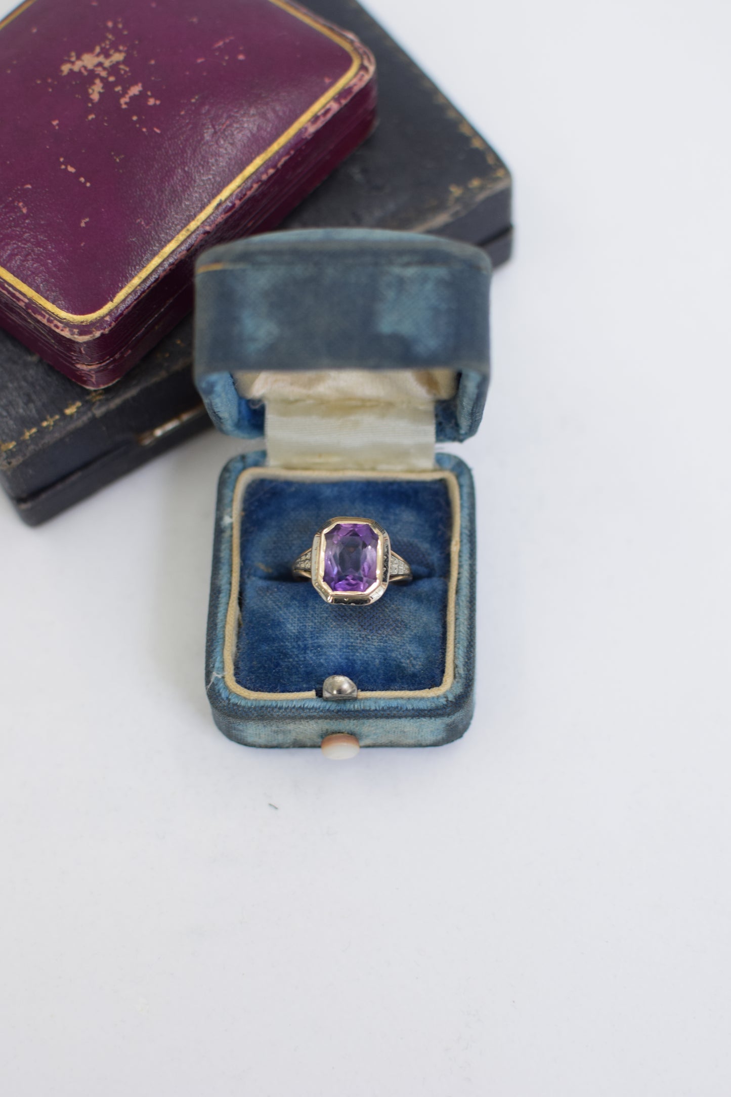 Vintage 1930s Art Deco 10kt Gold and Amethyst Ring | 5.75 US