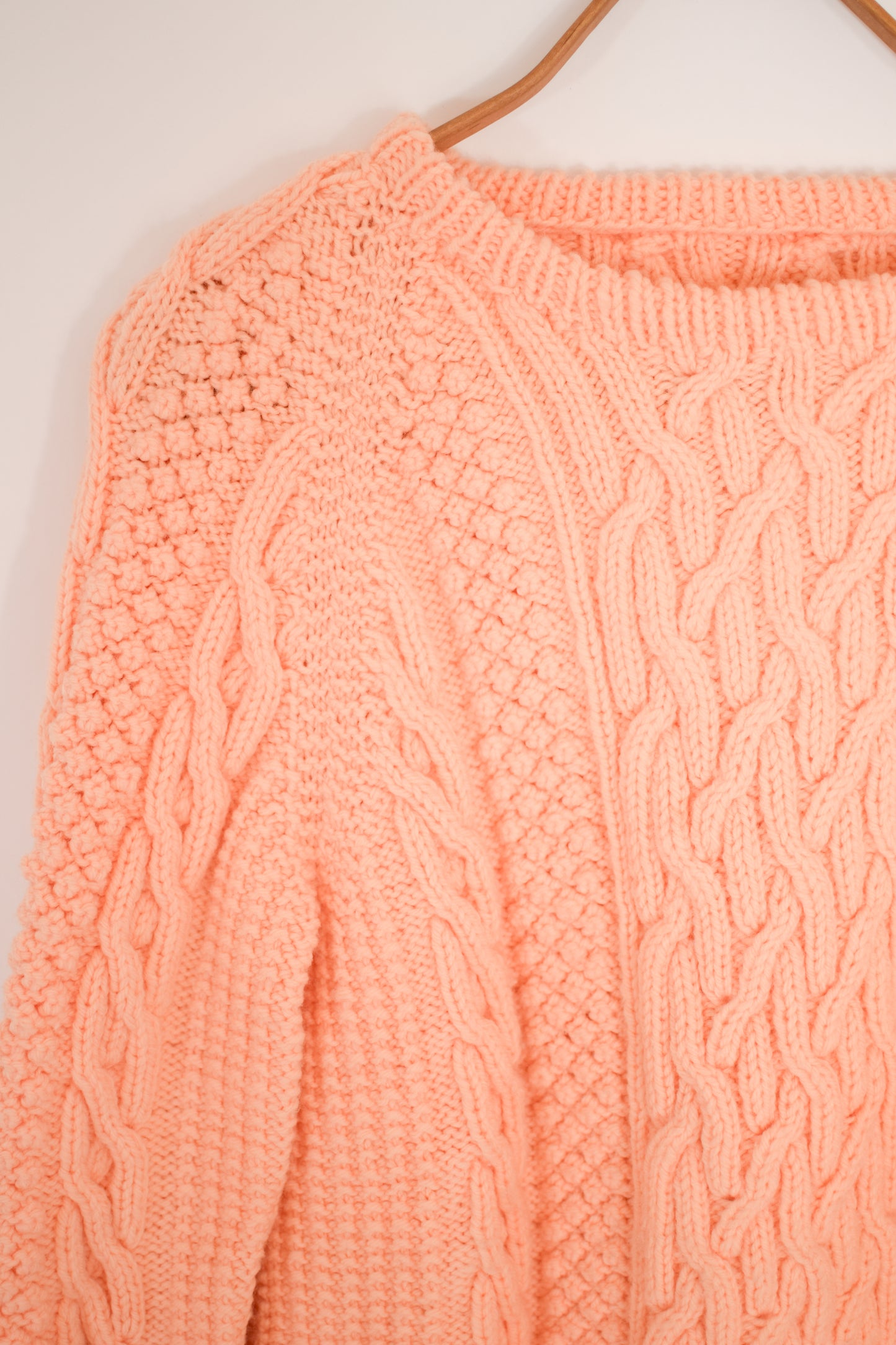Vintage Peachy Cableknit Sweater | S/M/L