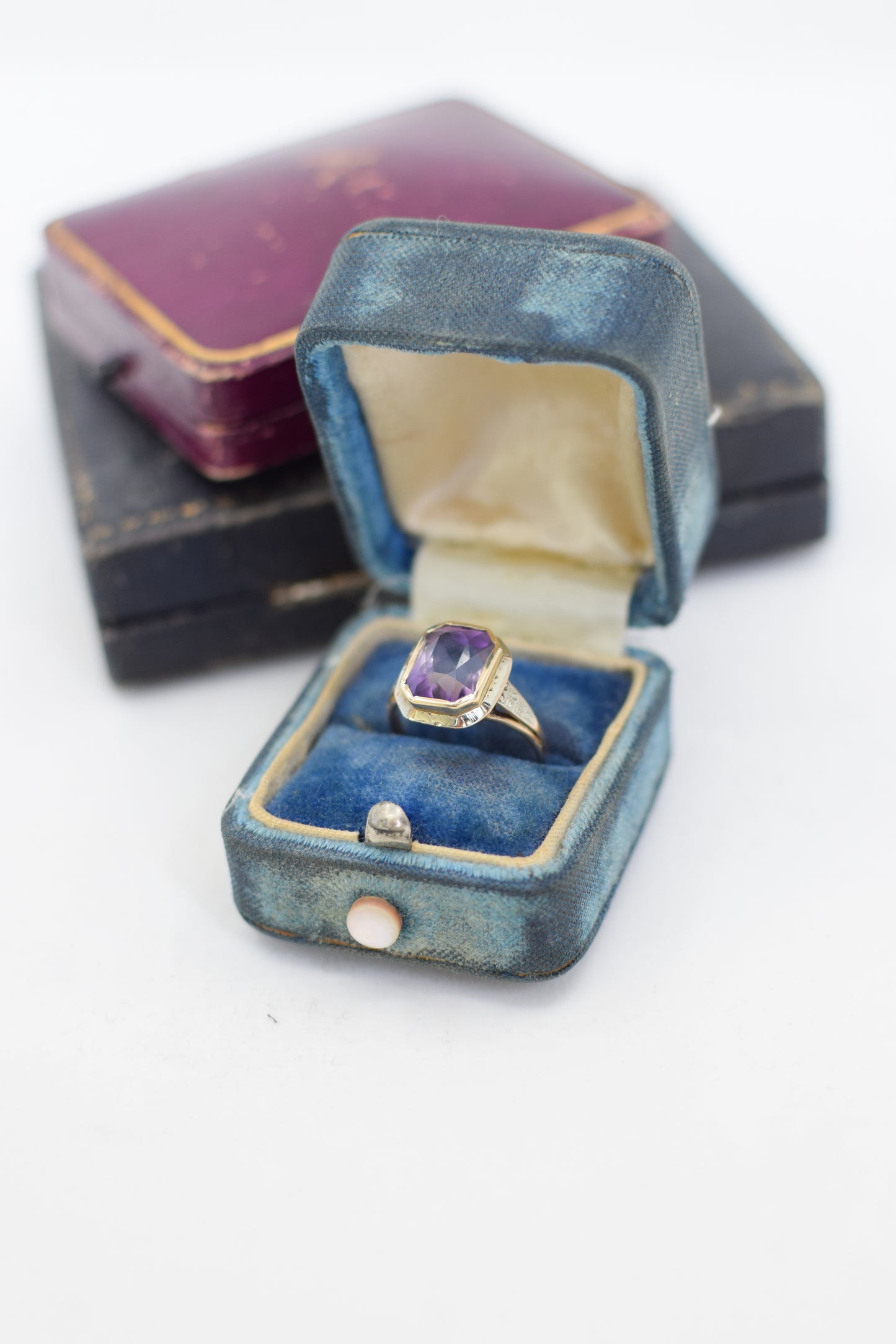 Vintage 1930s Art Deco 10kt Gold and Amethyst Ring | 5.75 US