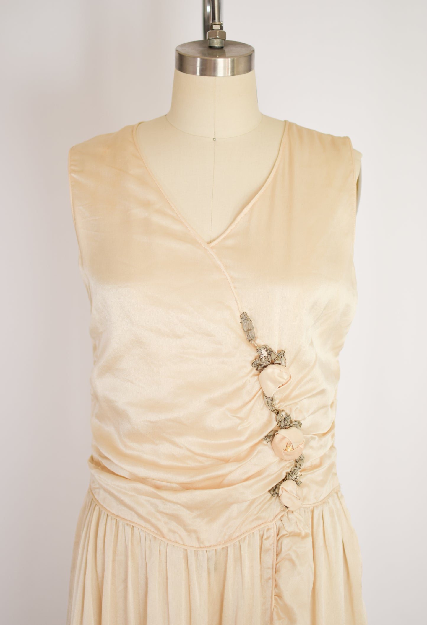 Antique 1920s Silk Gown | XS-S