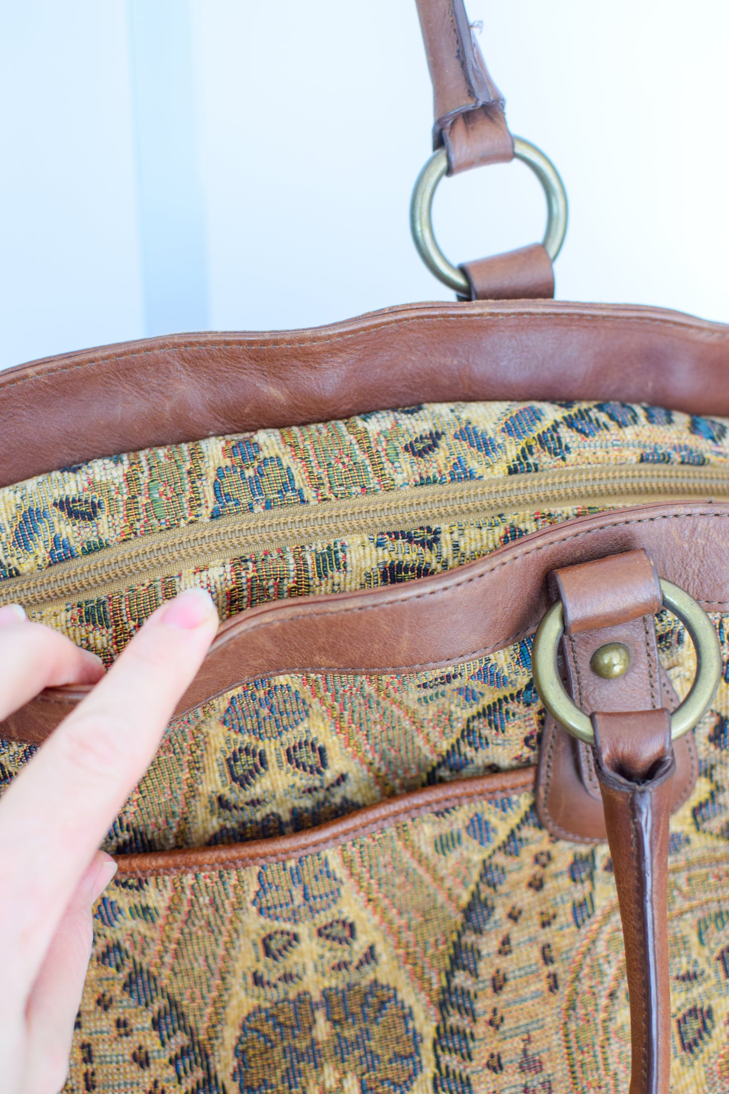 Vintage Weekender Carpet Bag