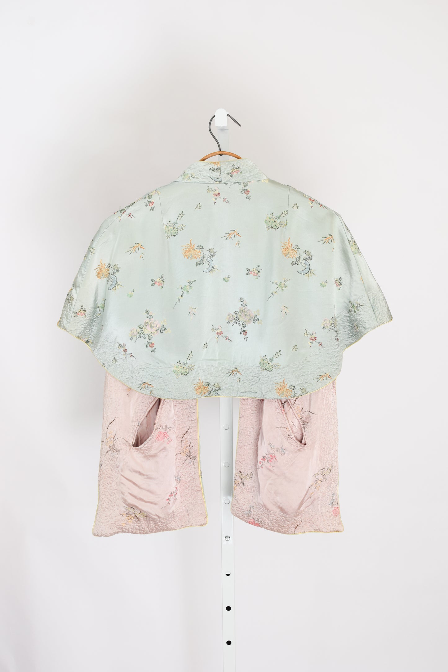 1950s Reversilbe Silk Capelet | Wrap