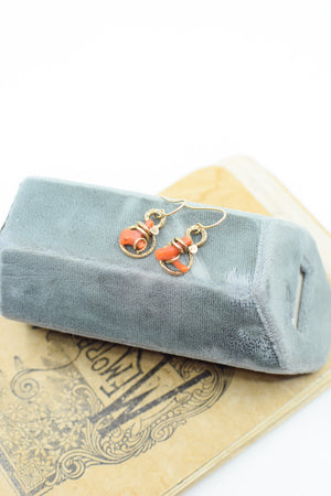 Descriptive image text