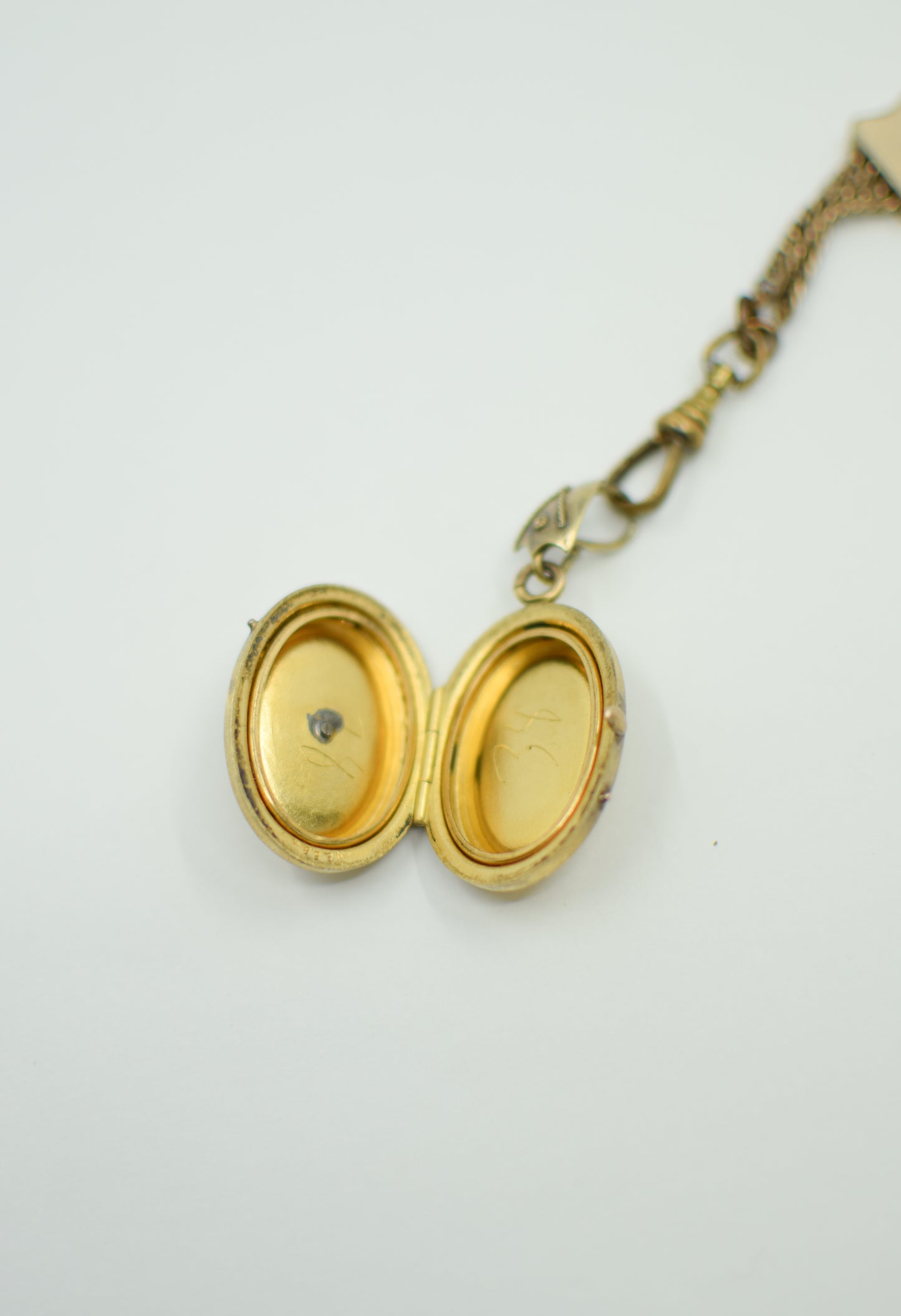 Antique Victorian Gold Filled Locket | Gold + Pearl
