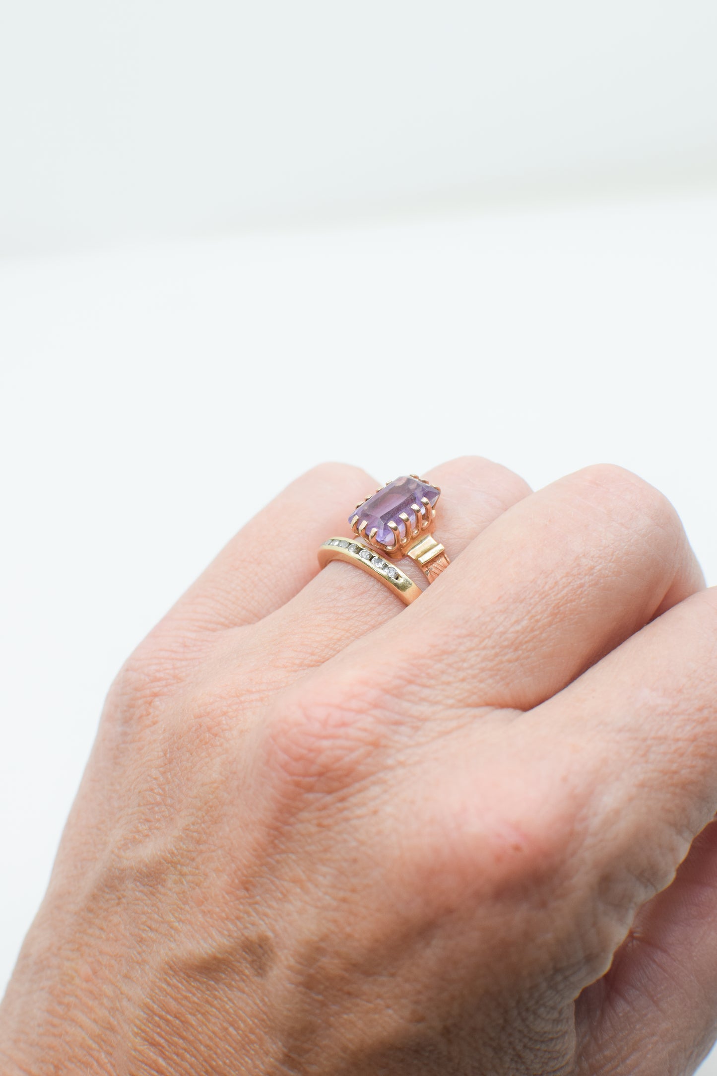 Antique Victorian 8 Kt Gold and Amethyst Ring | US 5.5-5.75