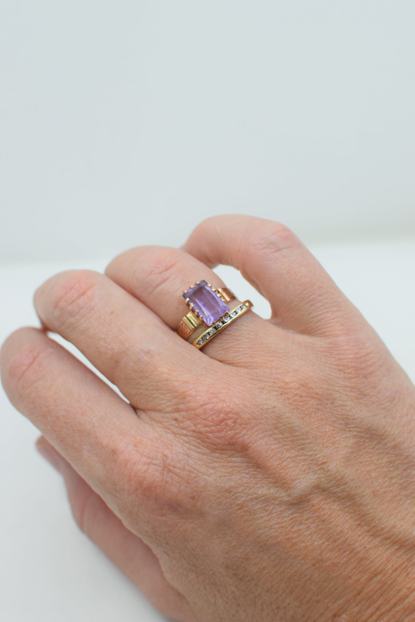 Antique Victorian 8 Kt Gold and Amethyst Ring | US 5.5-5.75