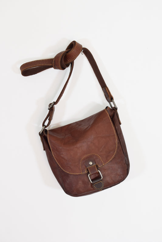 Jack Georges Buffalo Leather Crossbody Bag | chestnut