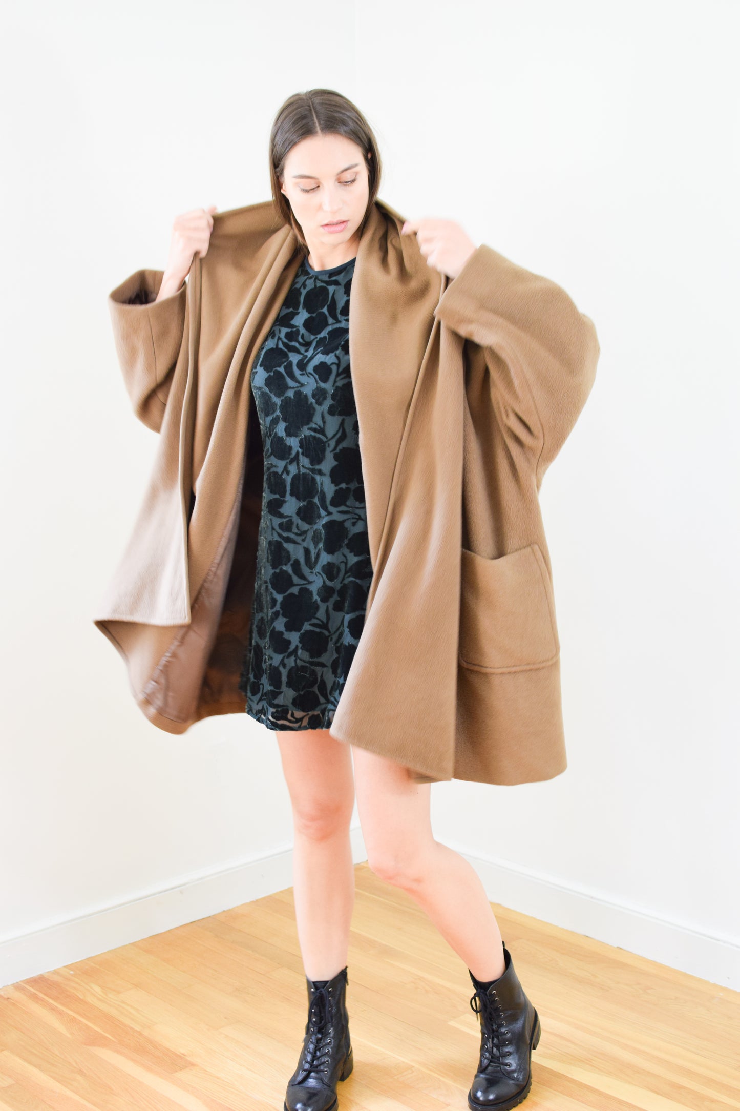 Vintage Isaac Mizrahi Wool Shawl Coat | OS