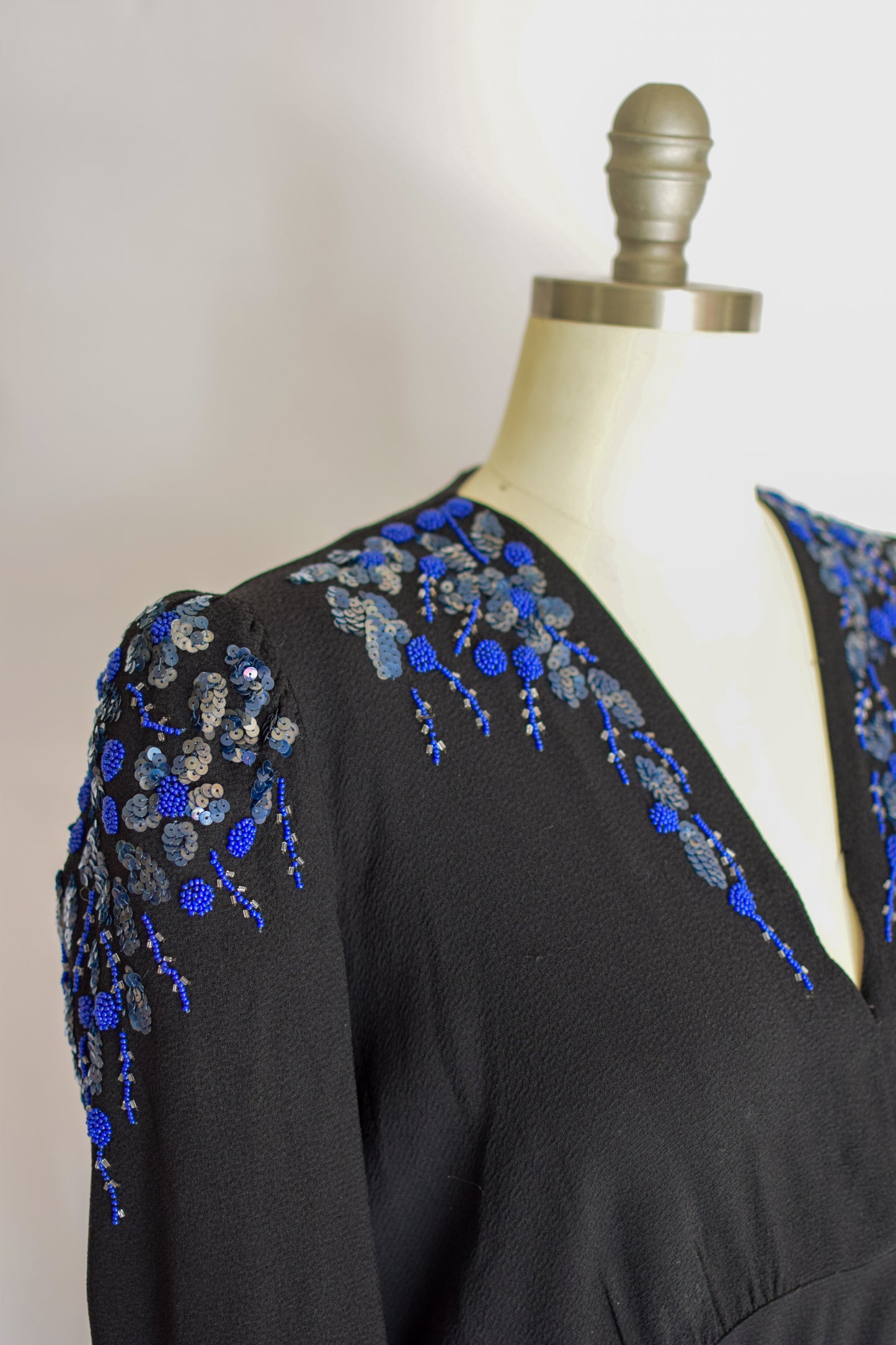 1940s Sequined Rayon Dress | M