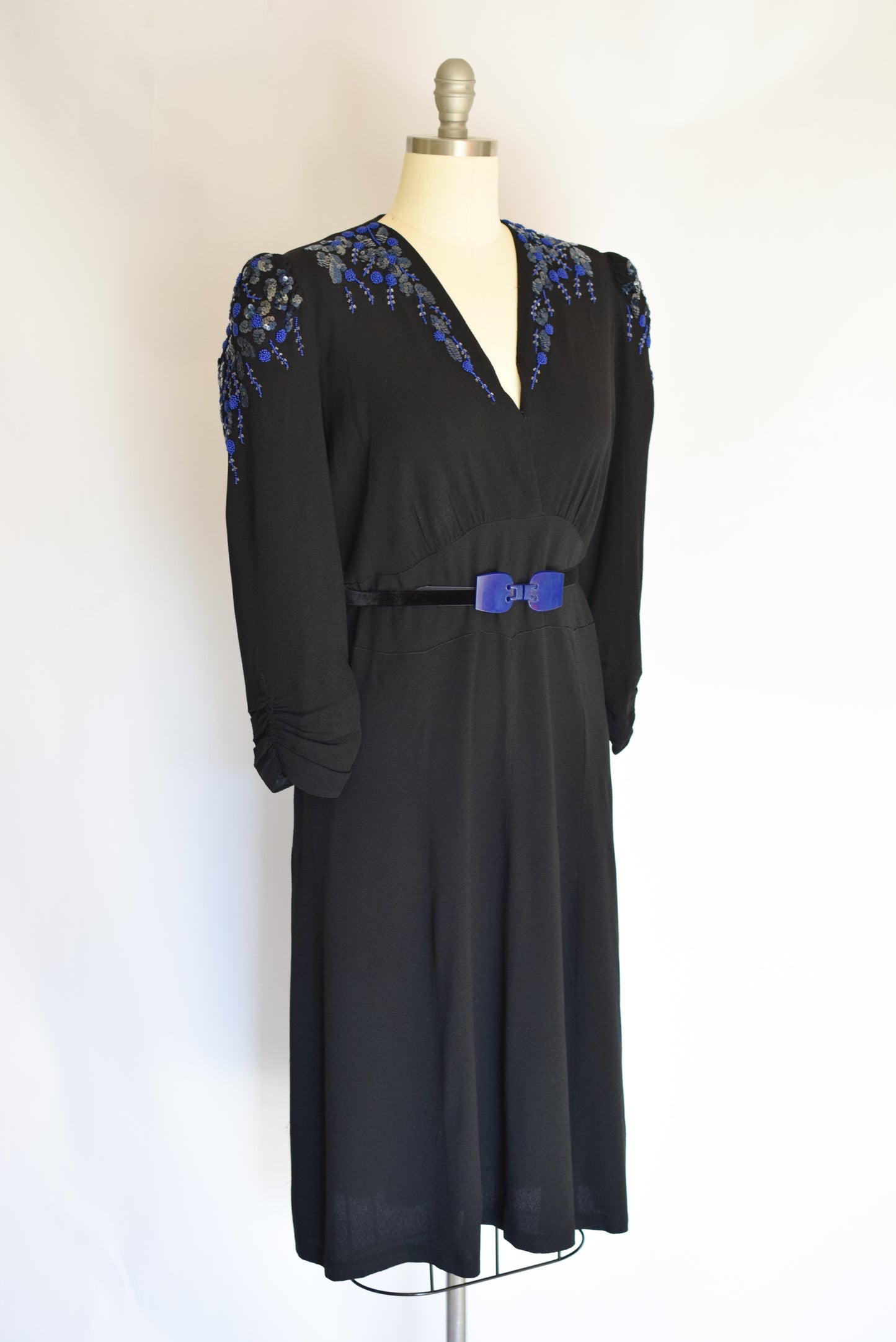 1940s Sequined Rayon Dress | M
