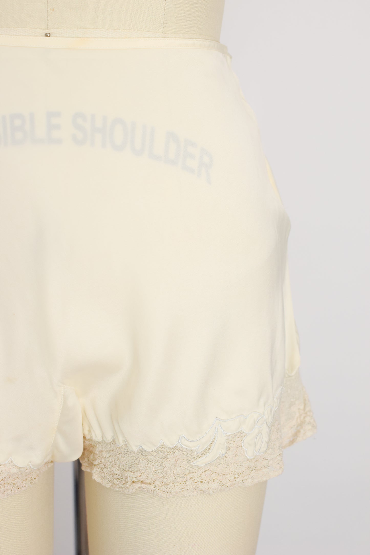 Vintage 1950s Tap Shorts | S