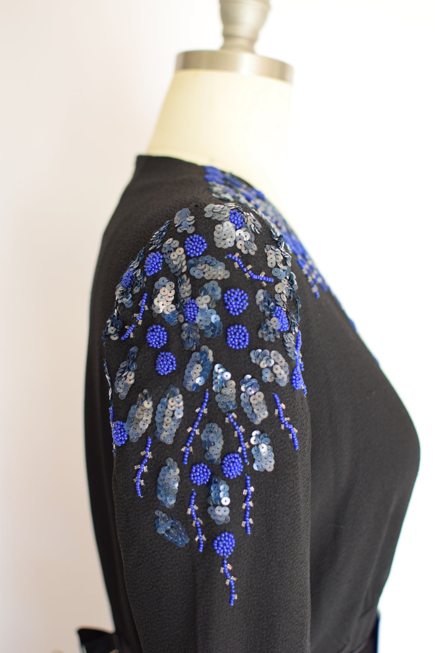 1940s Sequined Rayon Dress | M