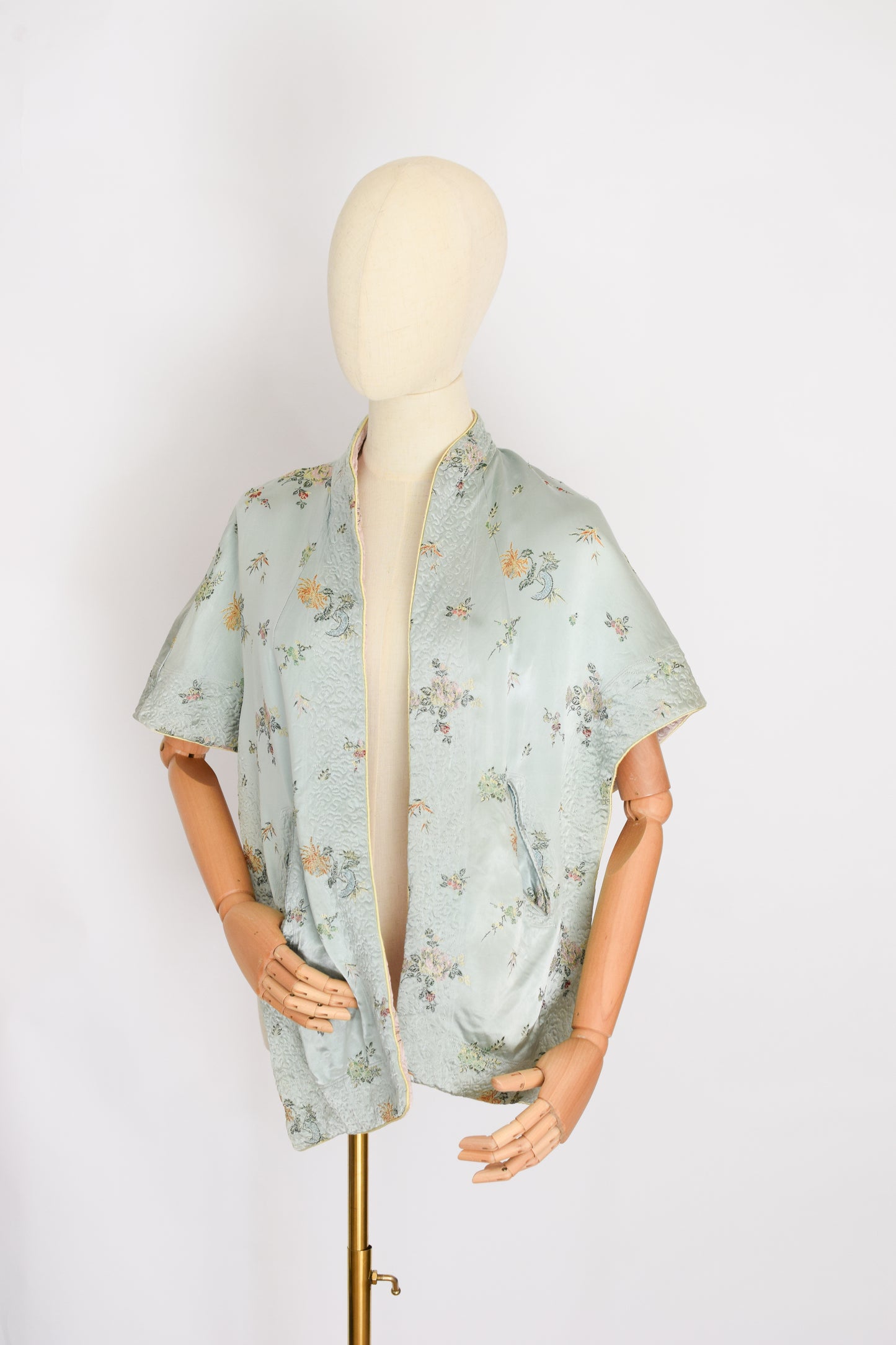 1950s Reversilbe Silk Capelet | Wrap
