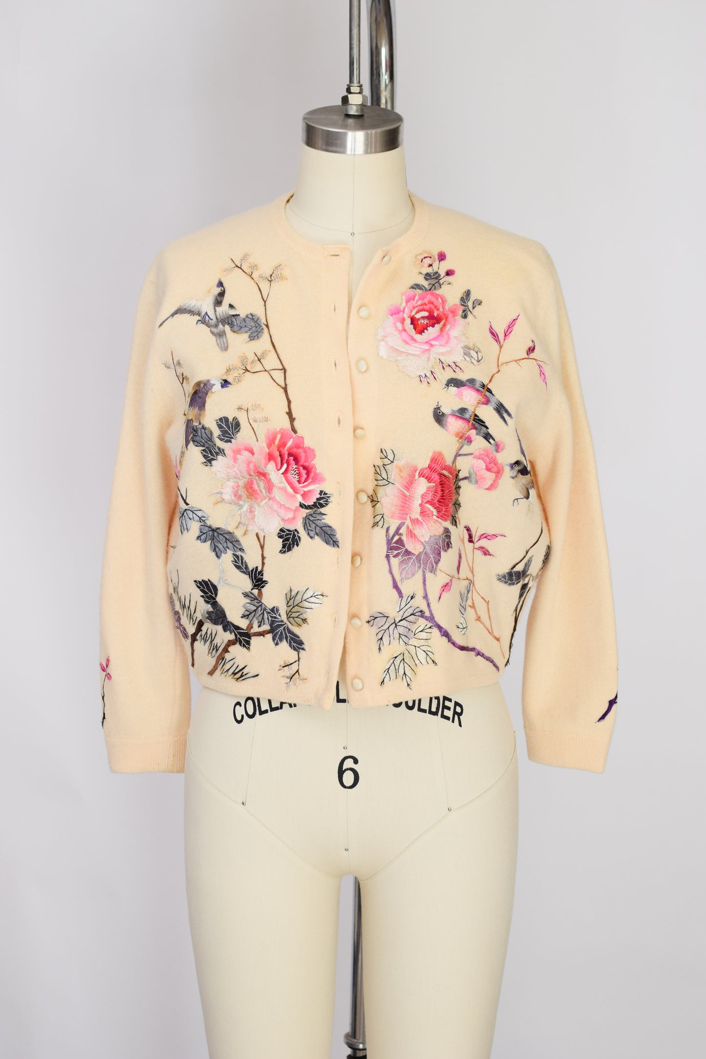 1950s/60s Embroidered Cashmere Cardigan | S