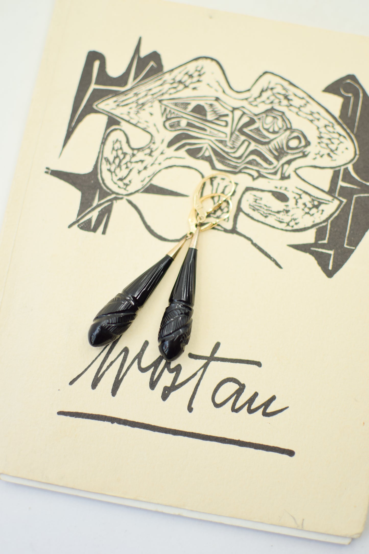 Antique Victorian Carved Jet Drop Earrings