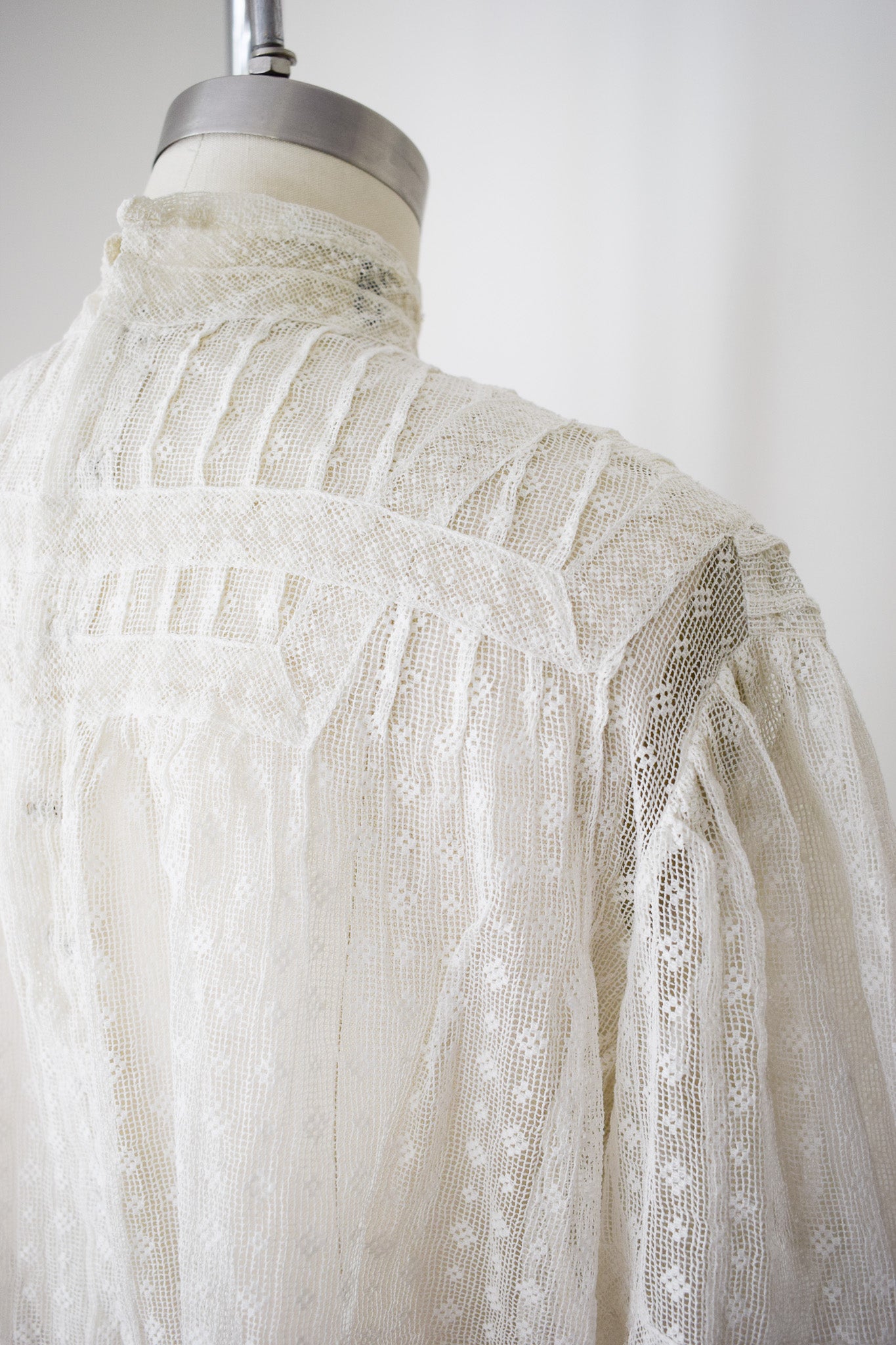 Antique Edwardian Lace Puff Sleeve Blouse | S