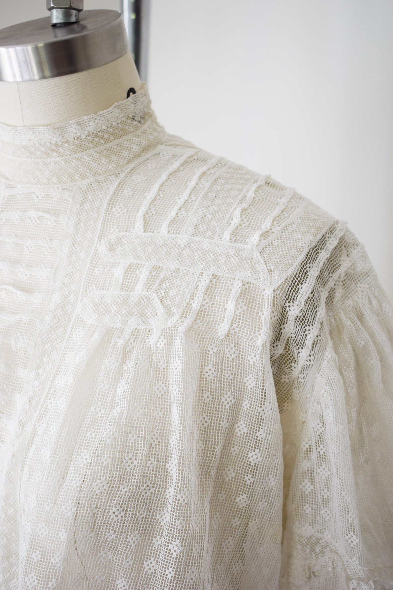 Antique Edwardian Lace Puff Sleeve Blouse | S