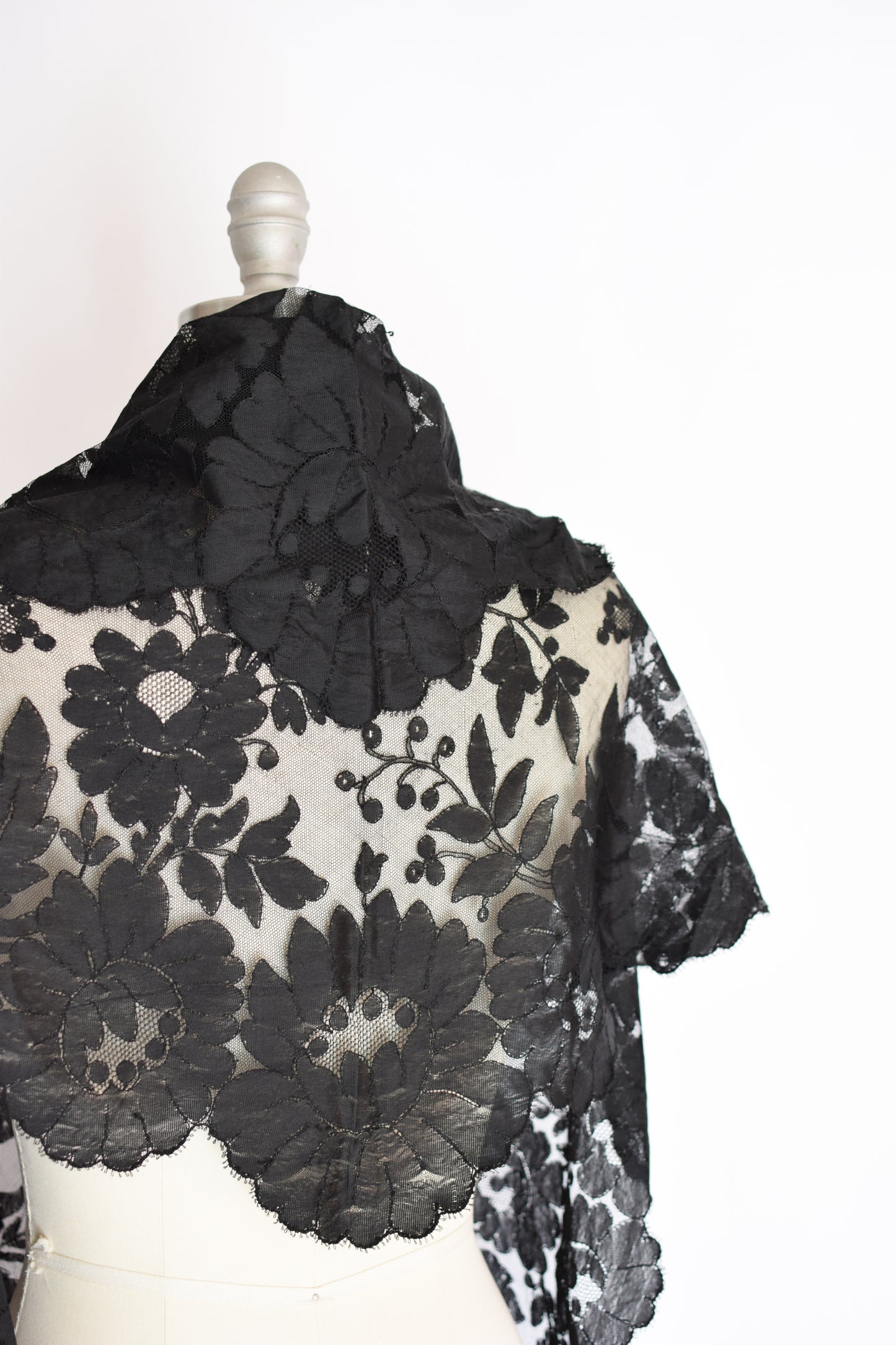 Antique Victorian Chantilly Lace Shawl