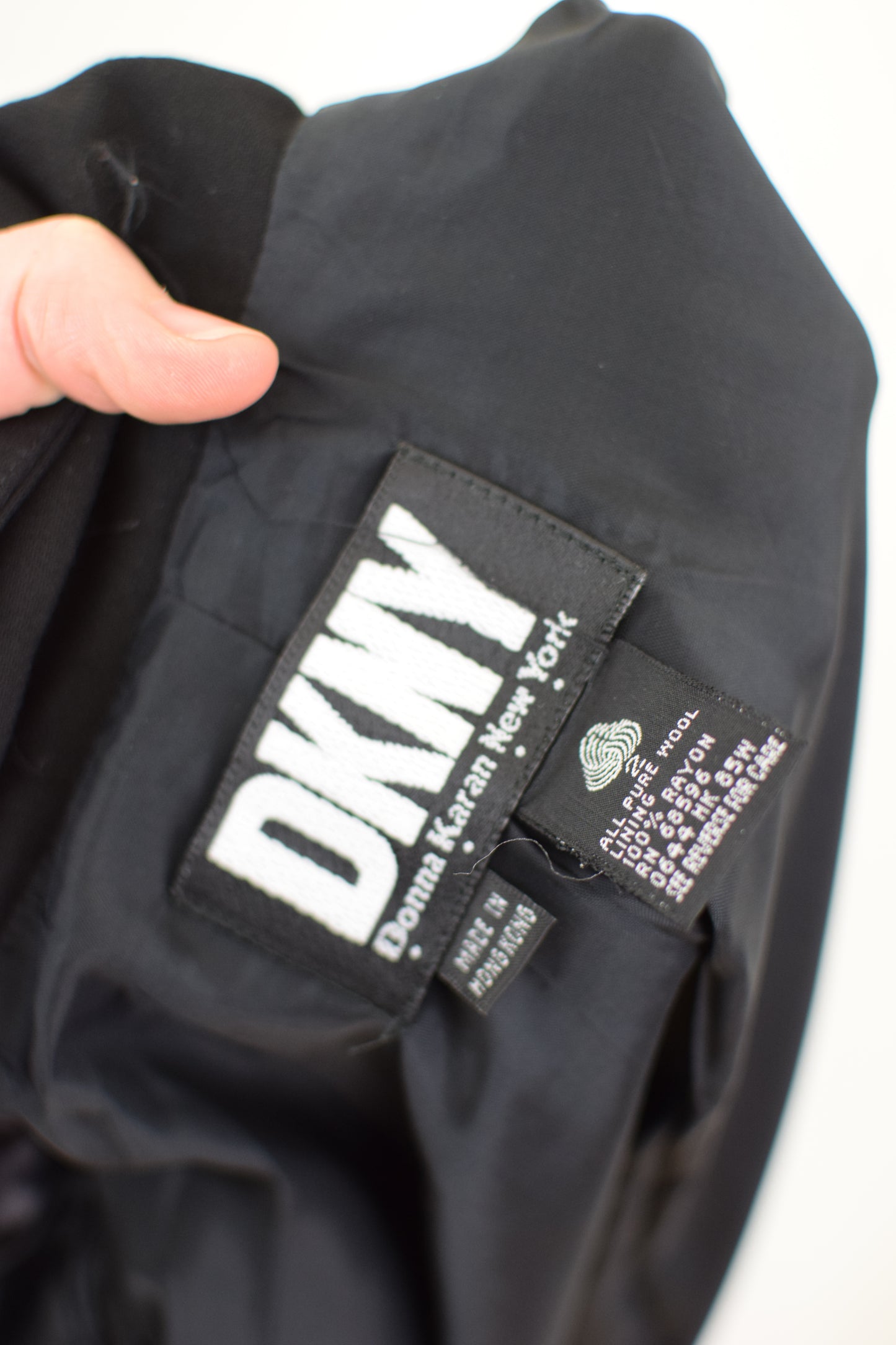 1990s DKNY Tuxedo Jacket | XS