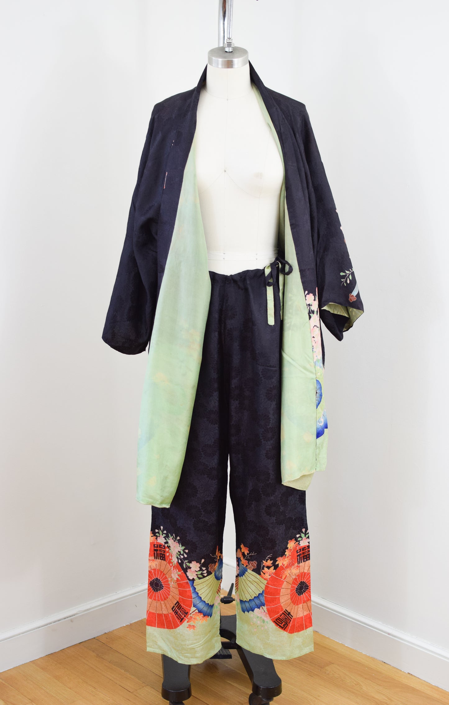 Antique 1920s Silk Pajama Robe and Pants Set | M