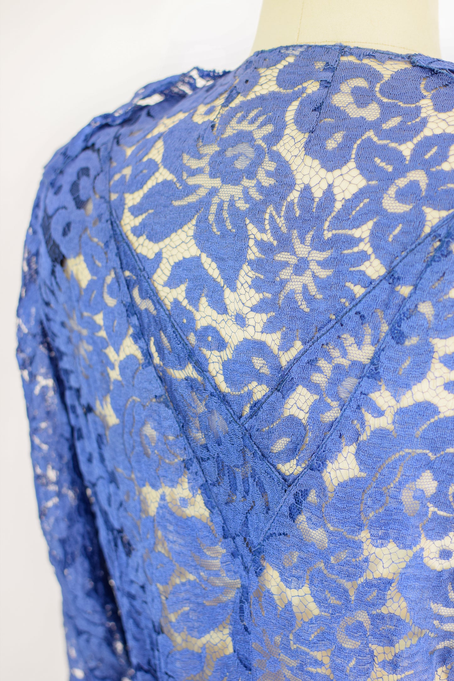 1930s Cobalt Lace Gown | S