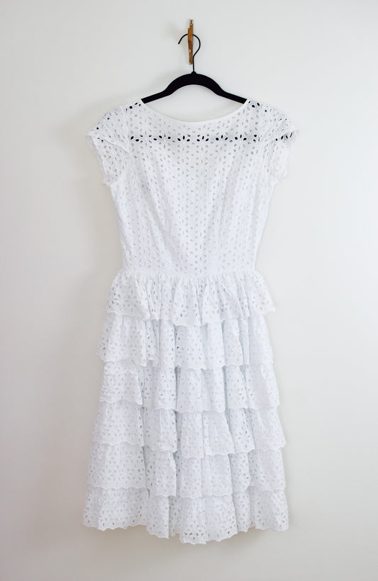 Vintage 1950s White Eyelet Dress | XS