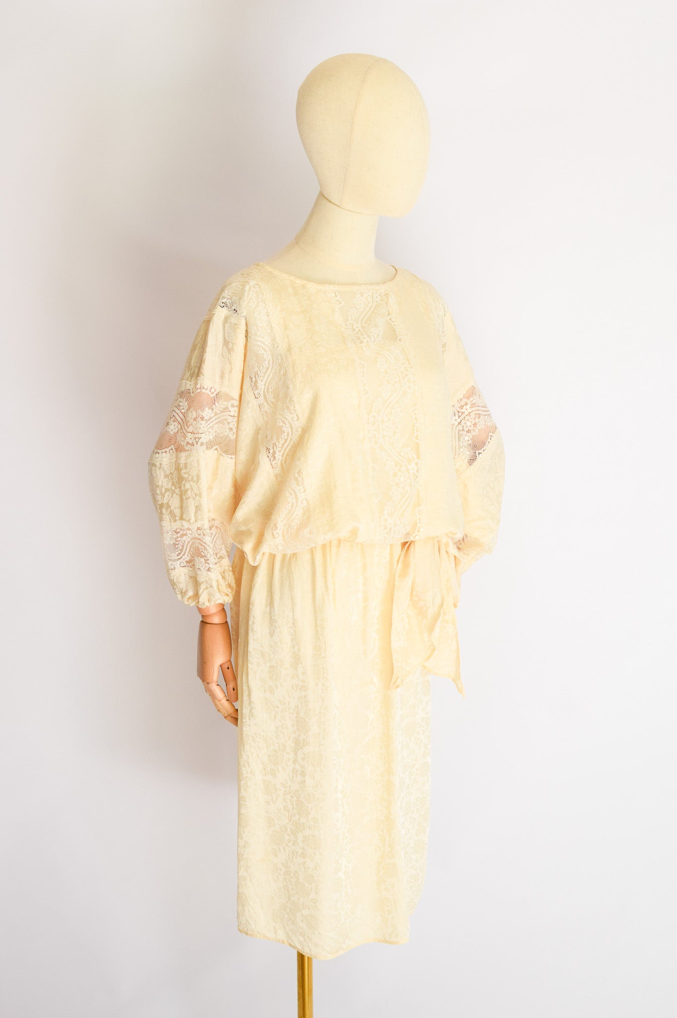 1980s Silk and Lace Dress | XS