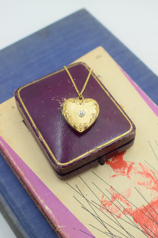 Vintage 1940s Heart Locket w Diamond | Initials ATC
