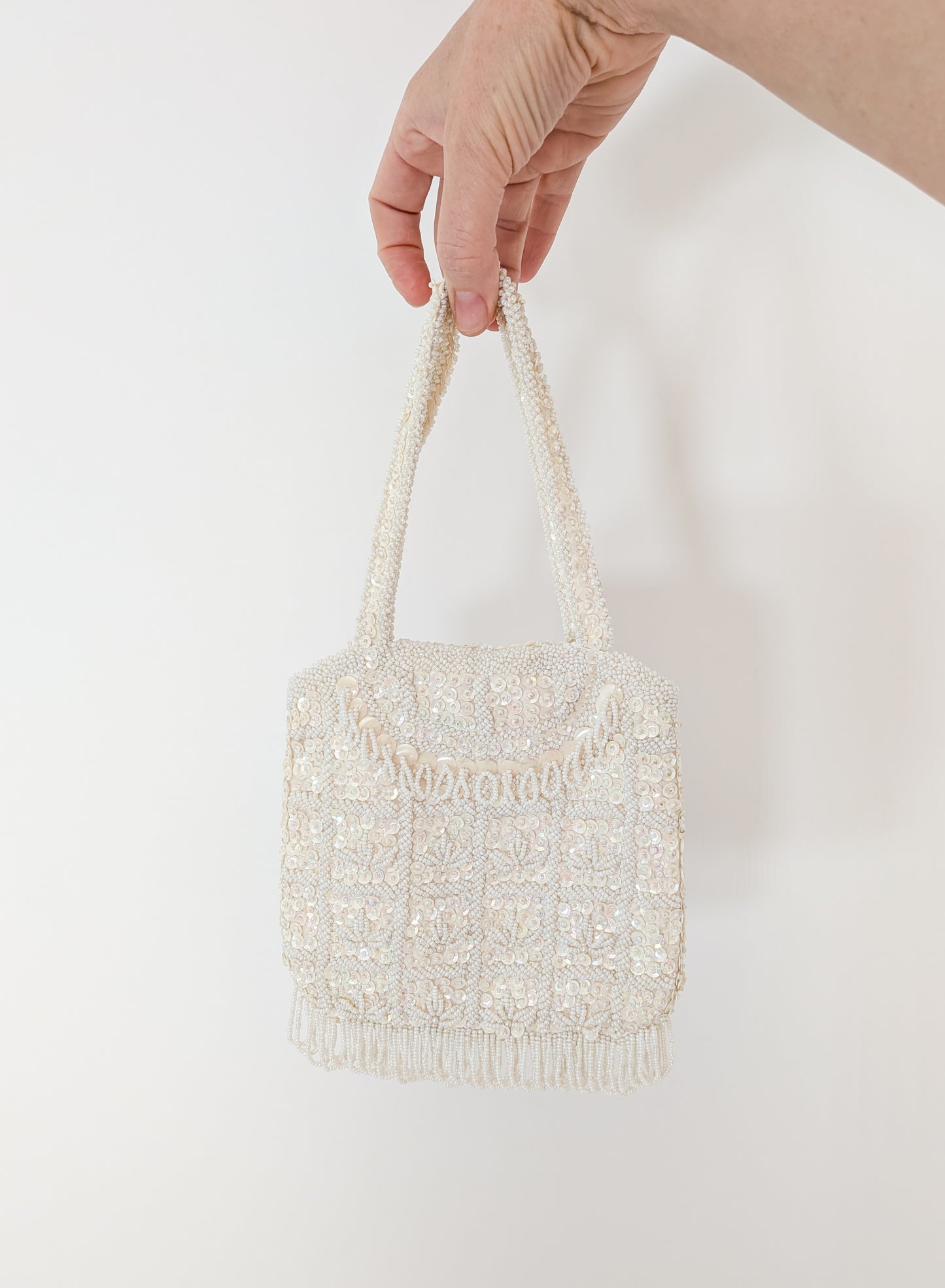 1960s Pearlescent Beaded Handbag